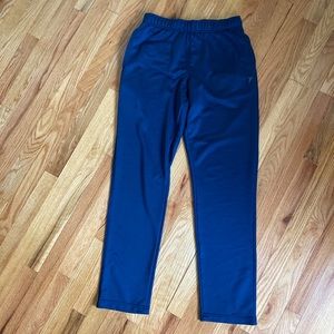 3 for &24! Old Navy Go-Dry active sweatpants